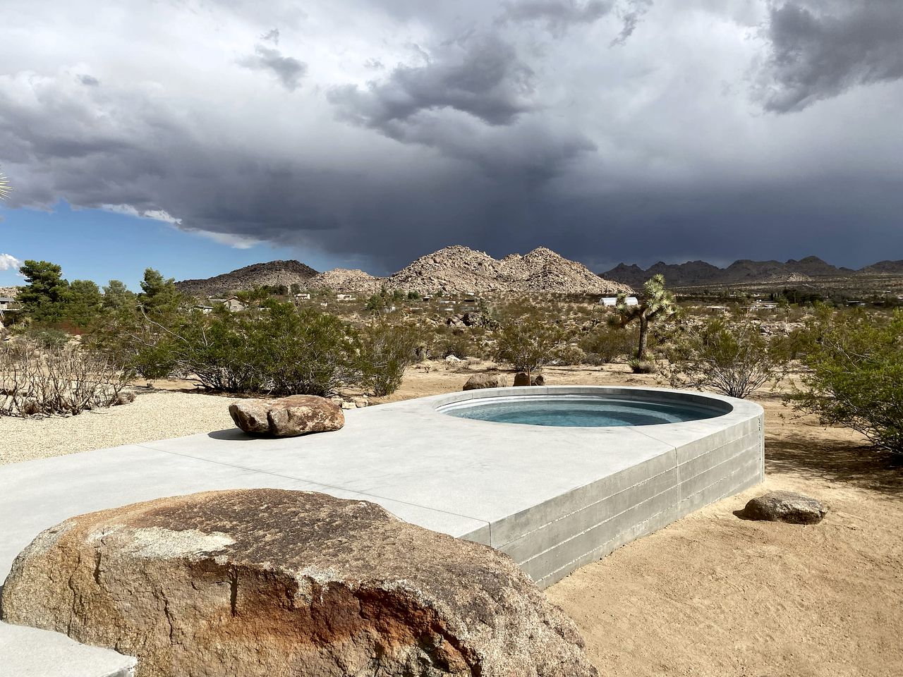 Stunning Vacation Rental Ideal for Yoga and Meditation in Joshua Tree, California