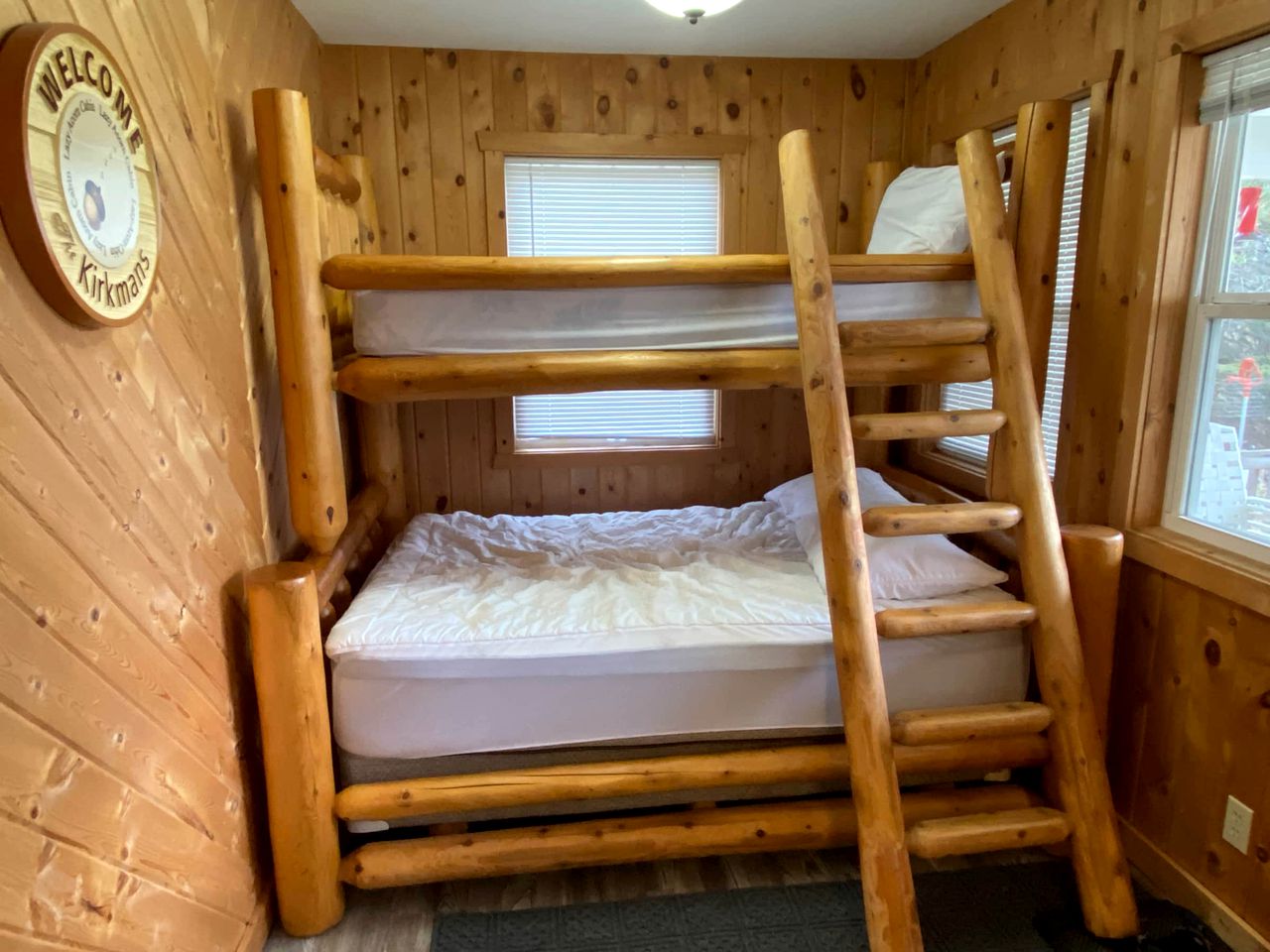 The Lazy Acorn Cabin in Boon, MI