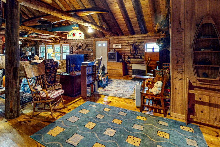 Cabins (United States of America, Monson, Maine)