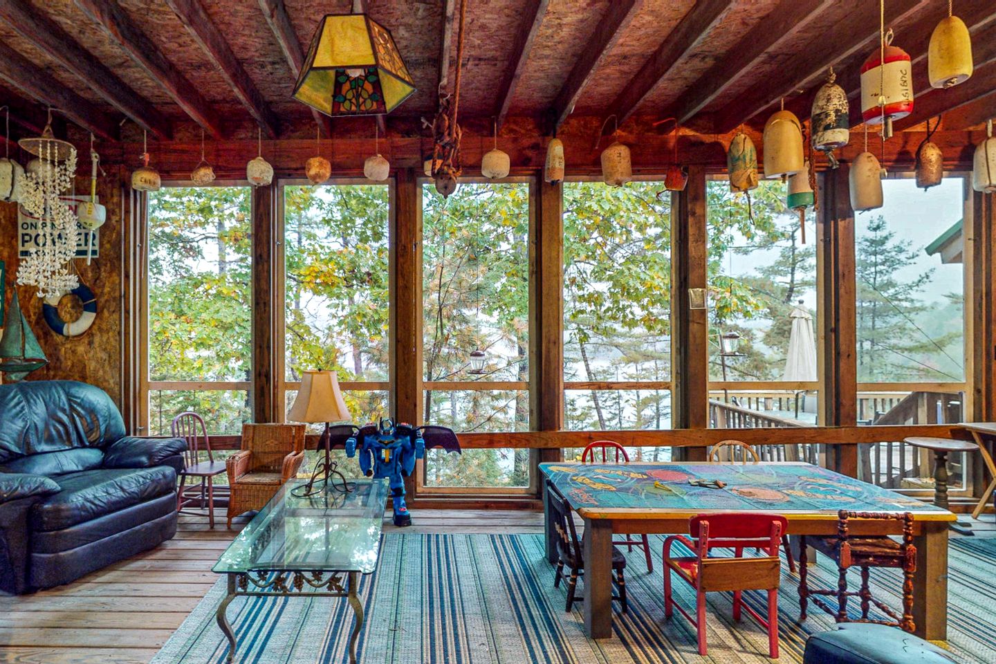 Amazing Lakefront Wooden Cabin in Monson, Maine