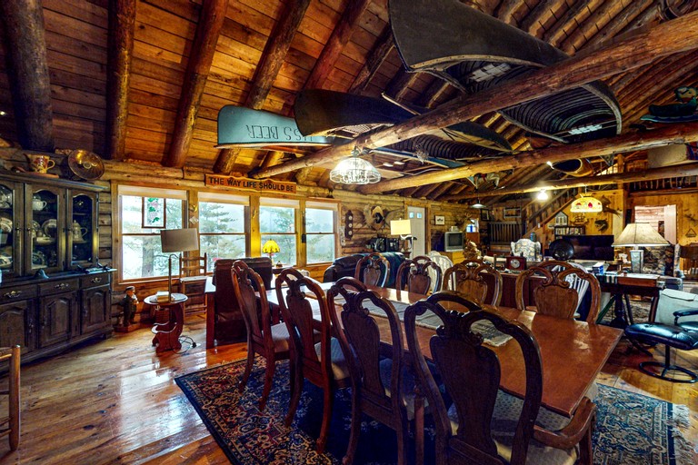 Cabins (United States of America, Monson, Maine)