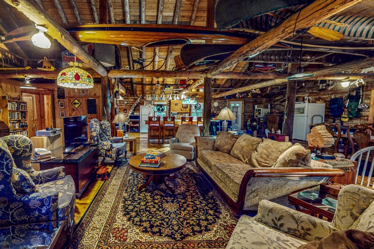 Cabins (United States of America, Monson, Maine)