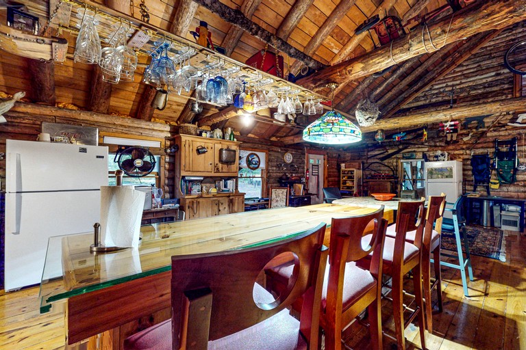 Cabins (United States of America, Monson, Maine)