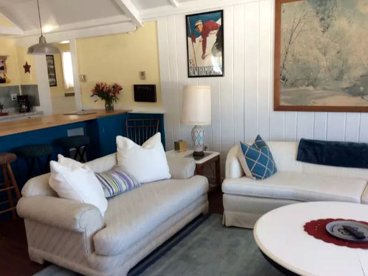 Superb Getaway Rental with Mountain Views near White Mountain National Forest, New Hampshire