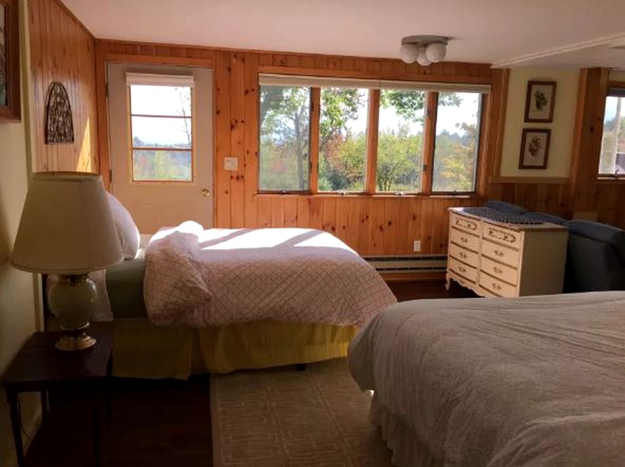 Superb Getaway Rental with Mountain Views near White Mountain National Forest, New Hampshire