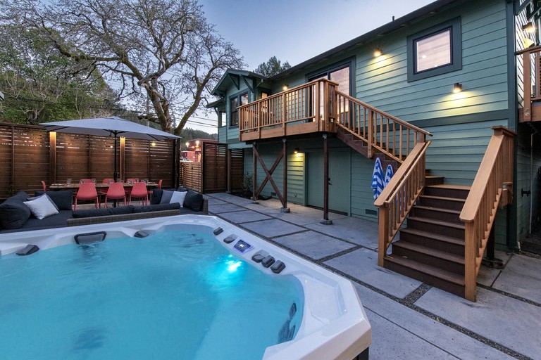 Cottages (United States of America, Guerneville, California)