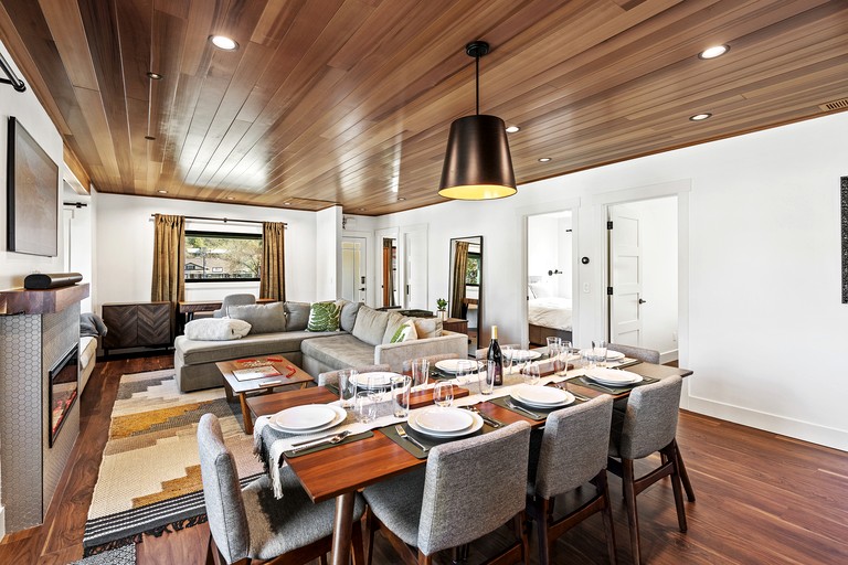 Cottages (United States of America, Guerneville, California)