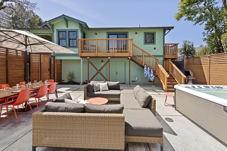 Cottages (United States of America, Guerneville, California)