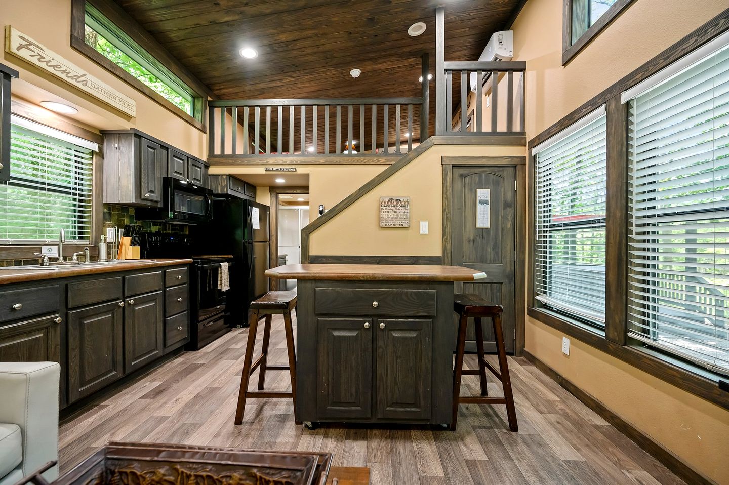 Outstanding Cabin in Broken Bow, Oklahoma