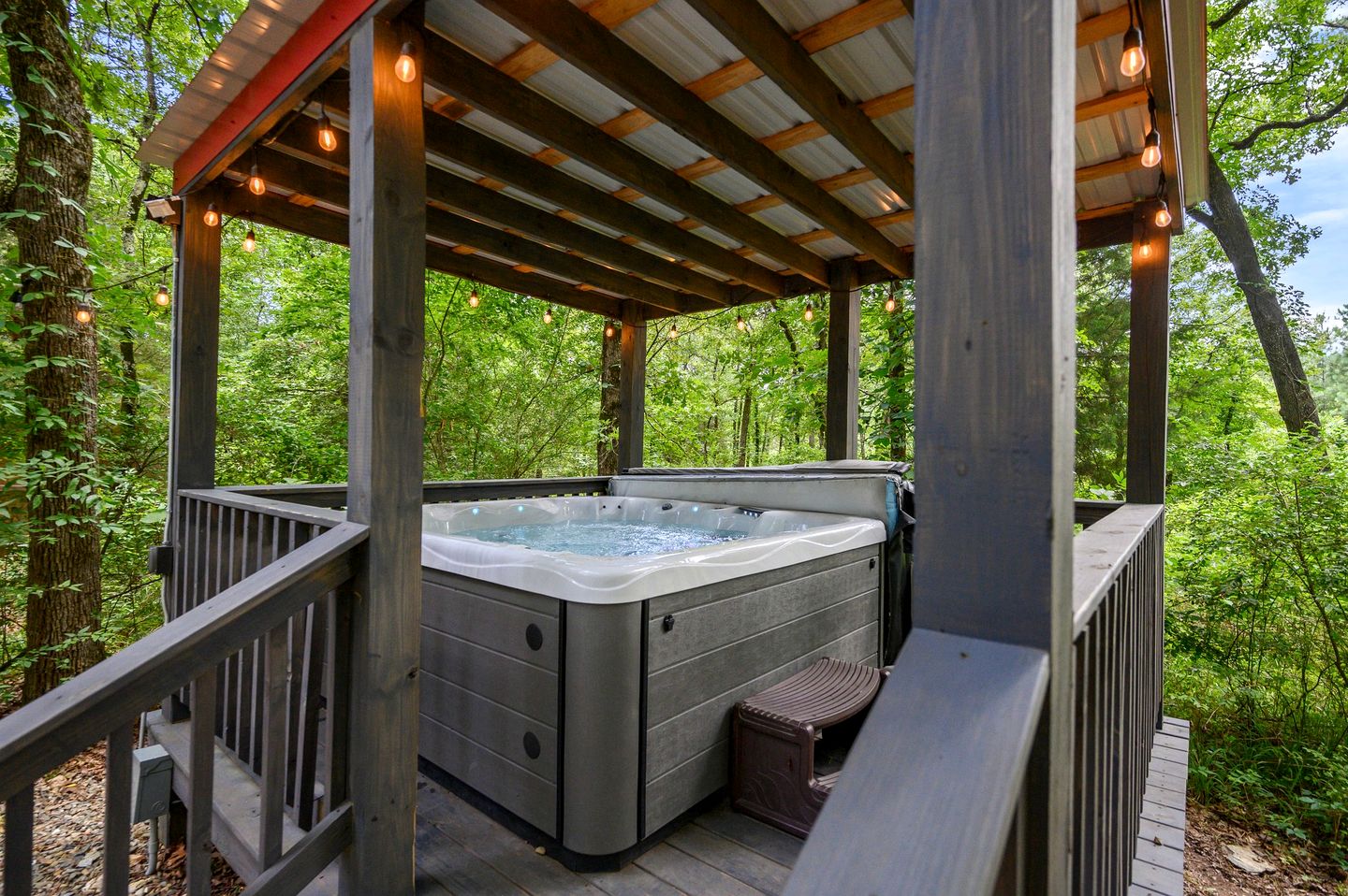 Outstanding Cabin in Broken Bow, Oklahoma