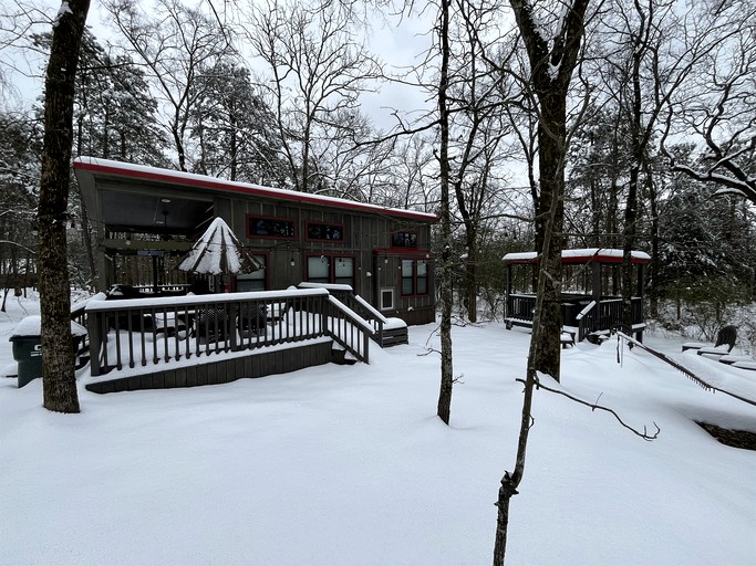 Cabins (United States of America, Broken Bow, Oklahoma)
