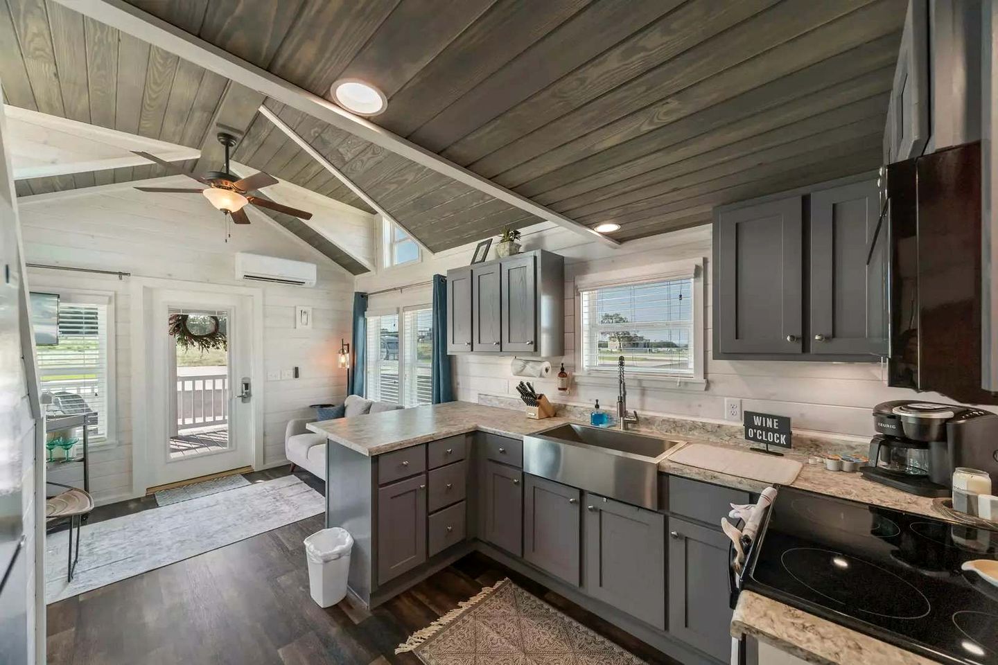 Elegant Tiny Home Retreat with Resort Amenities Near Fredericksburg, TX