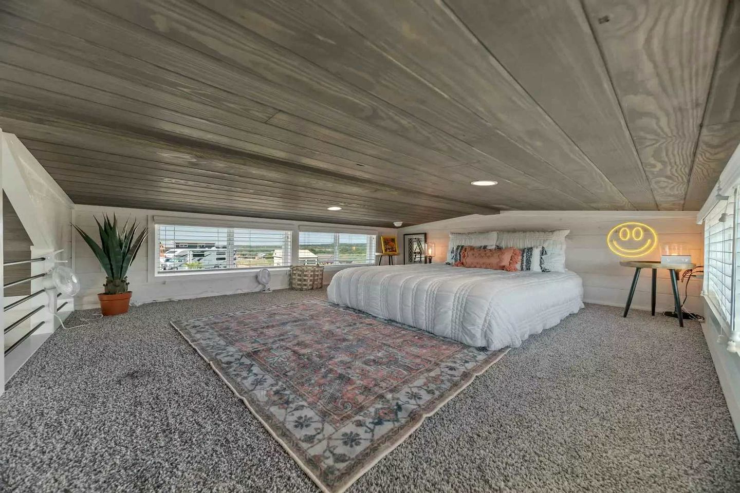 Elegant Tiny Home Retreat with Resort Amenities Near Fredericksburg, TX