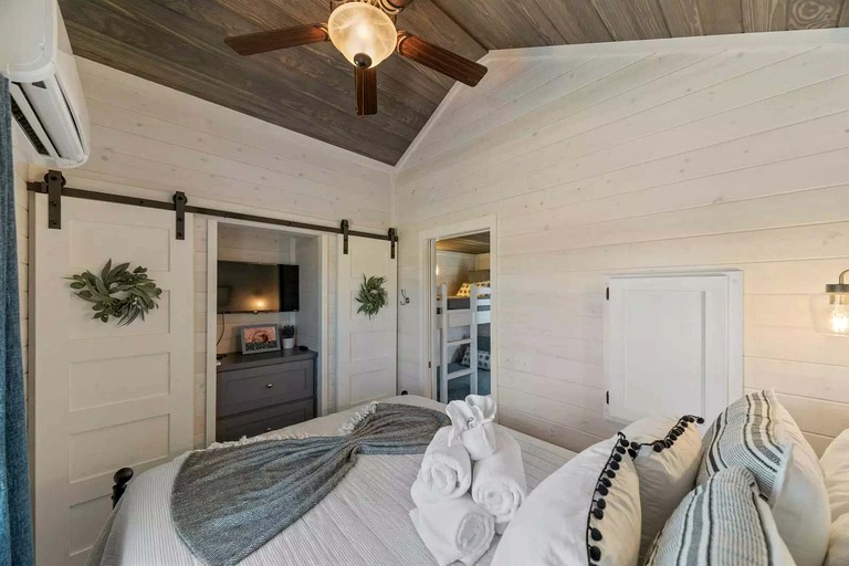 Tiny Houses (United States of America, Fredericksburg, Texas)