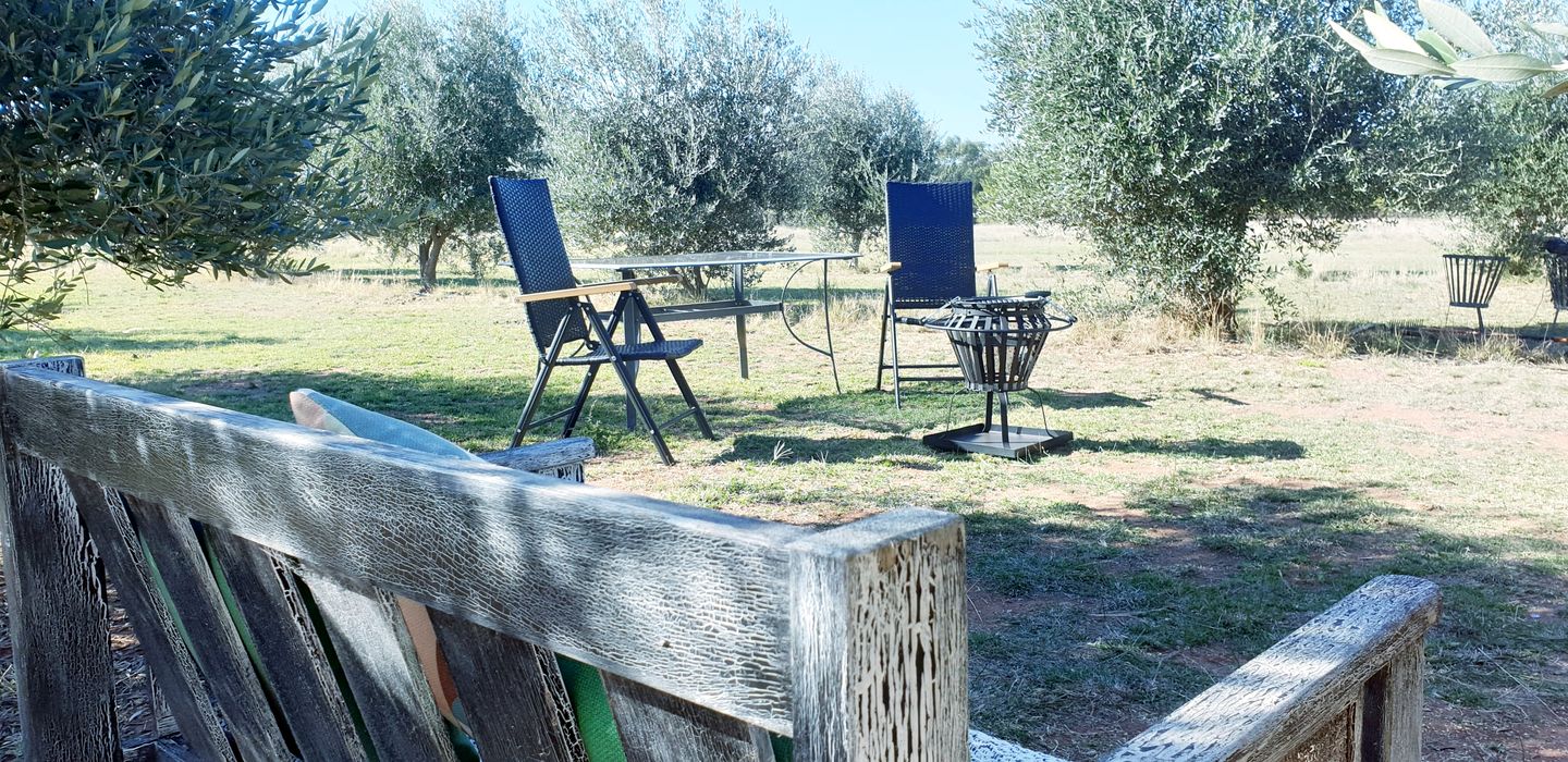 Serene Tiny House with Amazing Countryside Landscapes in New South Wales