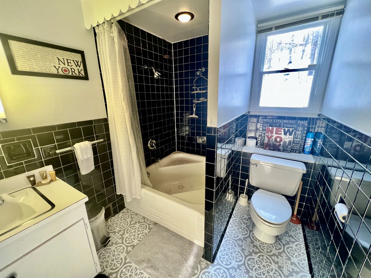 Unbelievable Cabin with Amazing Sights and Fire Pit in Winhall, Vermont