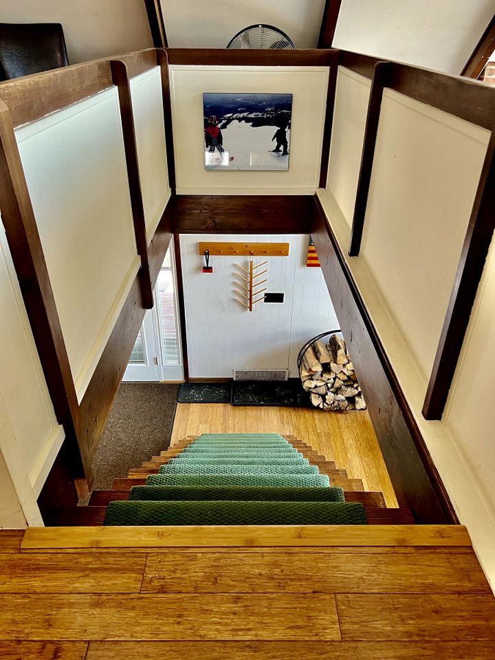 Unbelievable Cabin with Amazing Sights and Fire Pit in Winhall, Vermont