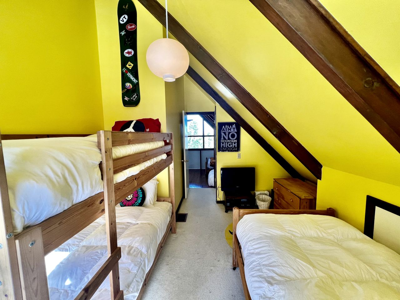 Unbelievable Cabin with Amazing Sights and Fire Pit in Winhall, Vermont