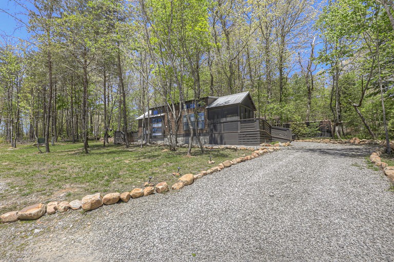 Vacation Cabins (United States of America, Tracy City, Tennessee) (United States of America, Tracy City, Tennessee)