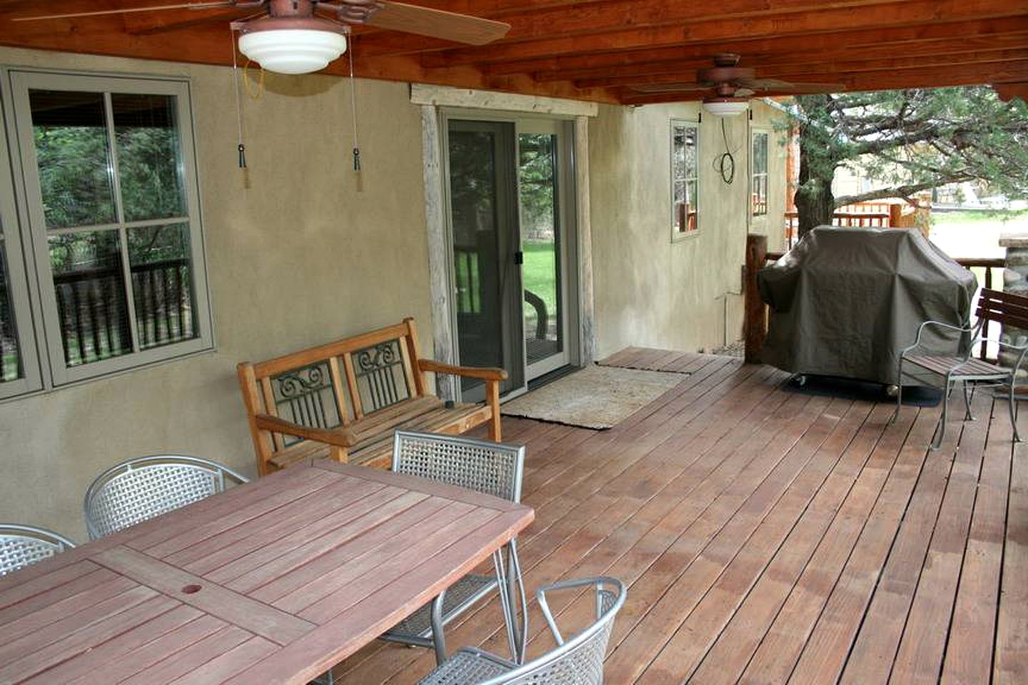 New Mexico Glamping Paradise: Riverfront Rental for the Ultimate Retreat