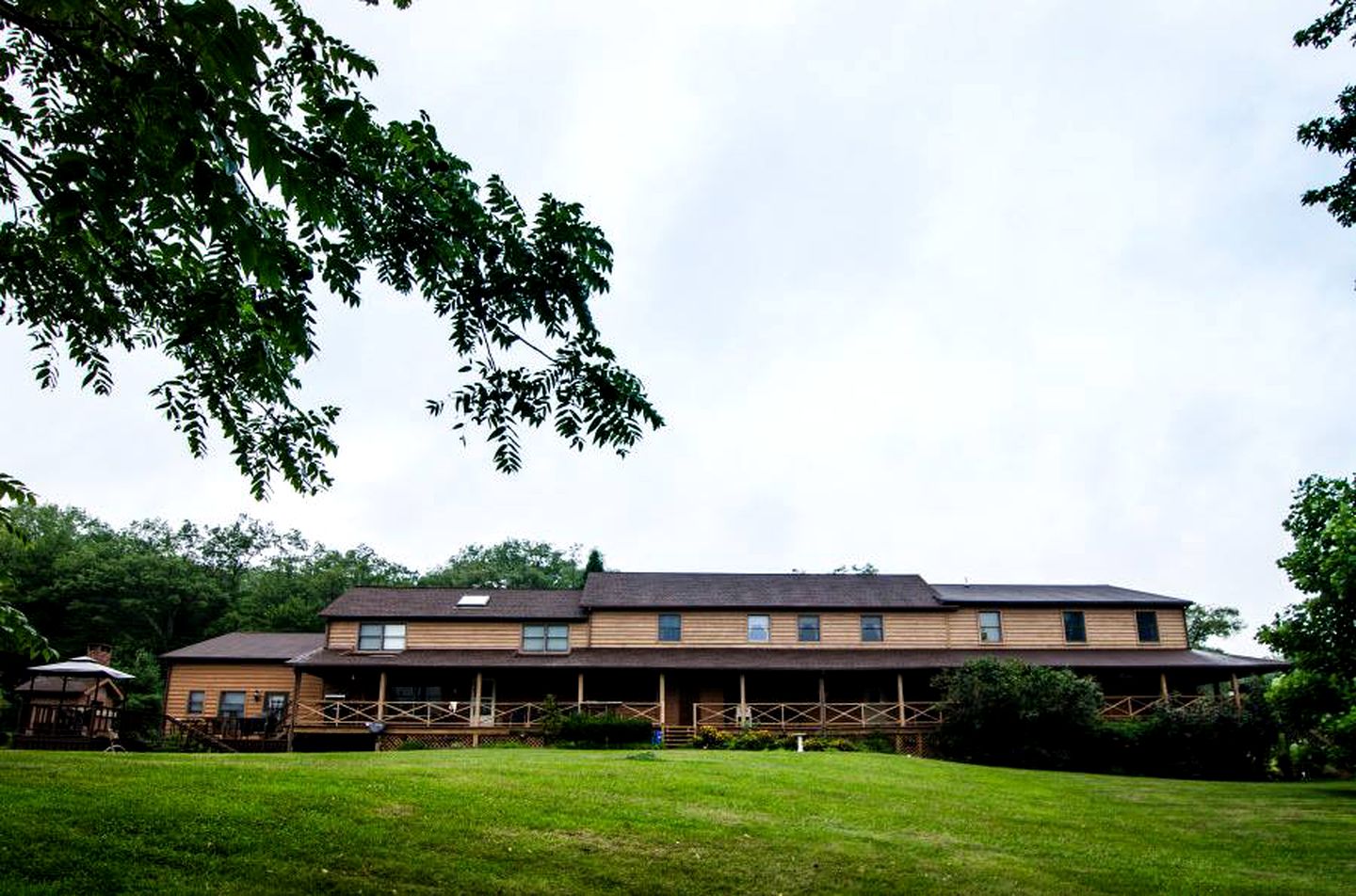 Lodge Rental near Ricketts Glen State Park & Waterfalls in Benton, PA