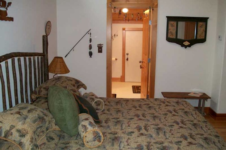 Nature Lodges (Trout Creek, Montana, United States)