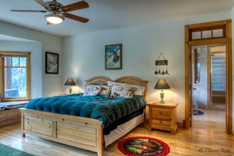 Cabins (Trout Creek, Montana, United States)