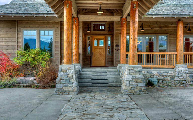 Cabins (Trout Creek, Montana, United States)