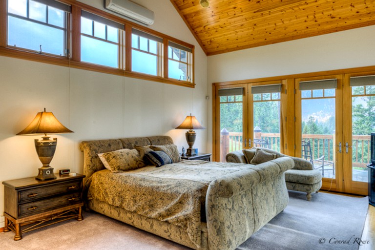 Nature Lodges (Trout Creek, Montana, United States)