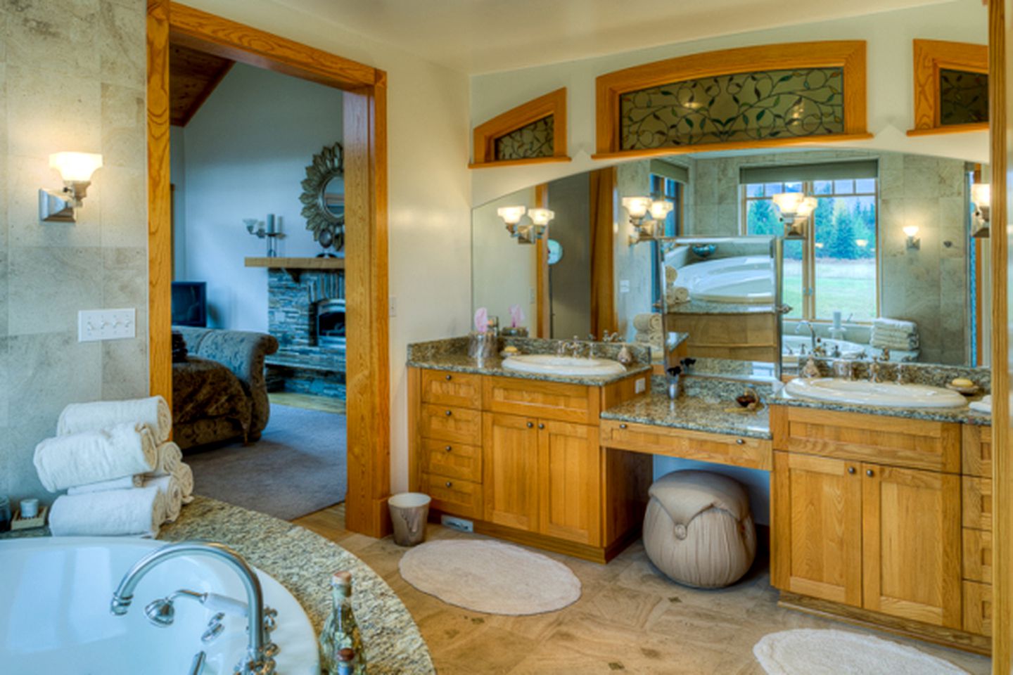 Luxury Suite with a Fireplace for a Lodge Getaway in Northwest, Montana