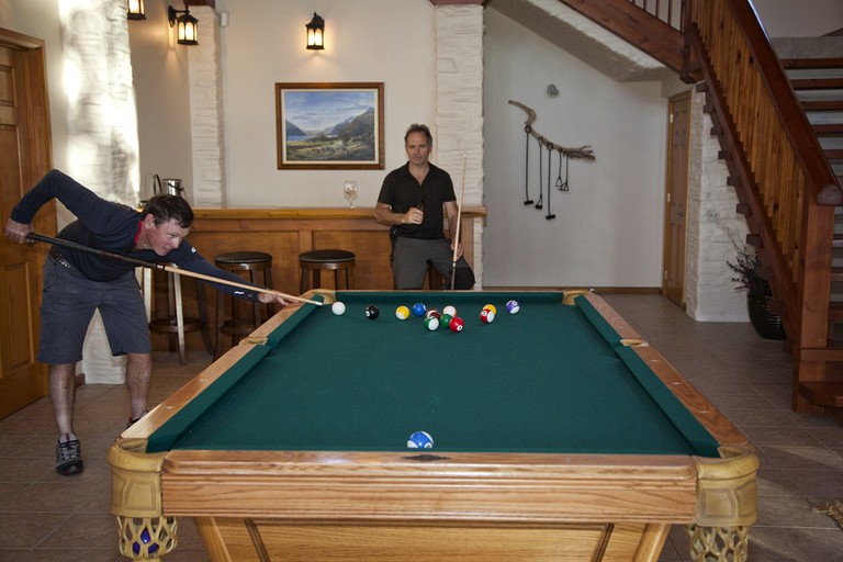 Cabins (Queenstown, South Island, New Zealand)