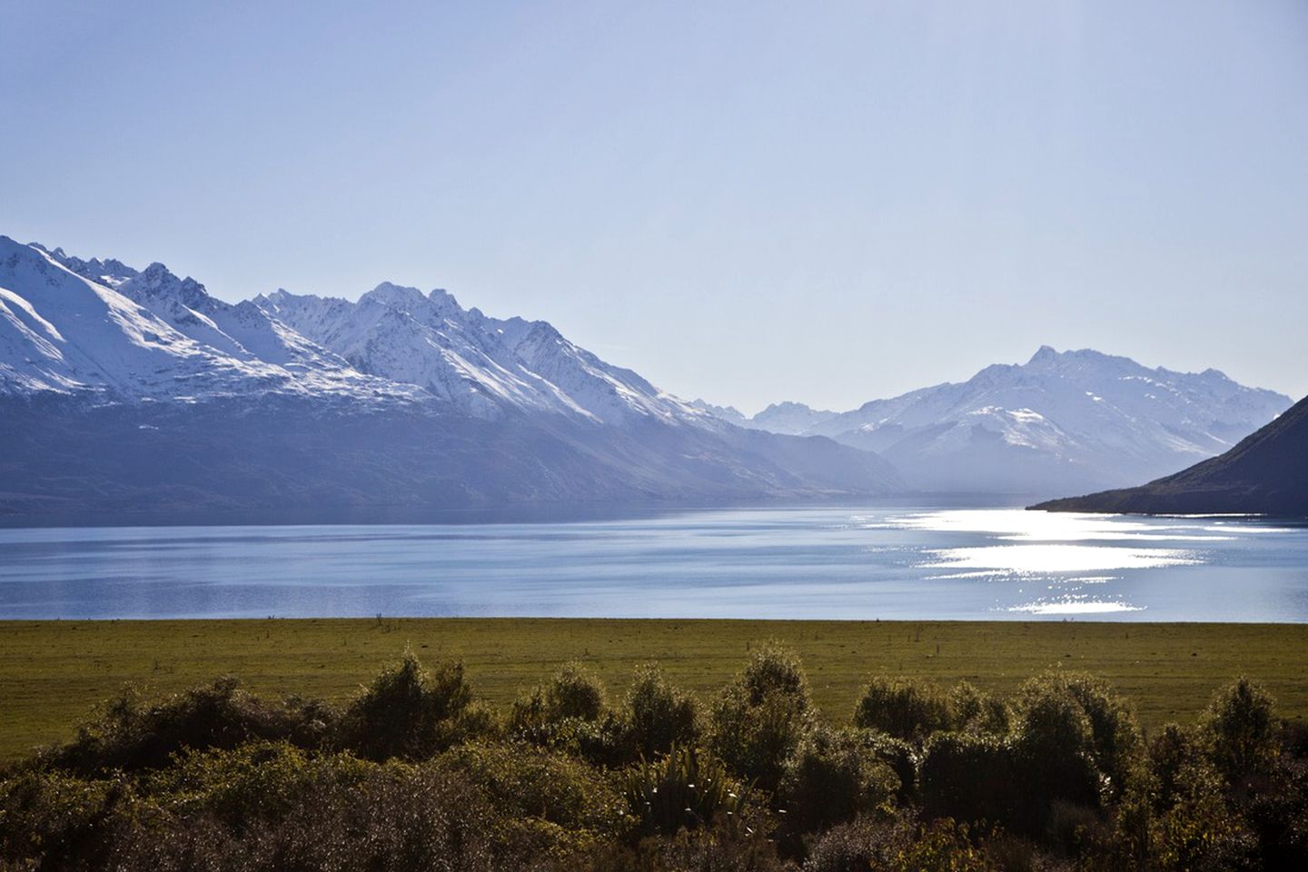 High Mountain Lodge Rental for 10 Guests near Queenstown, New Zealand