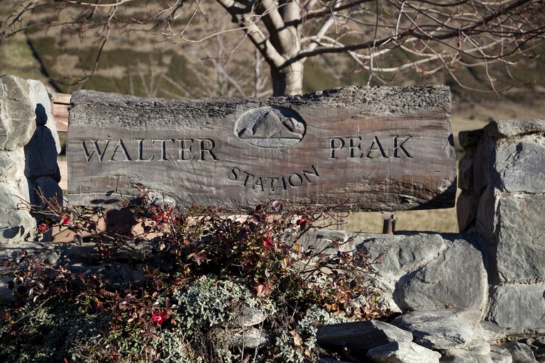 Cabins (Queenstown, South Island, New Zealand)