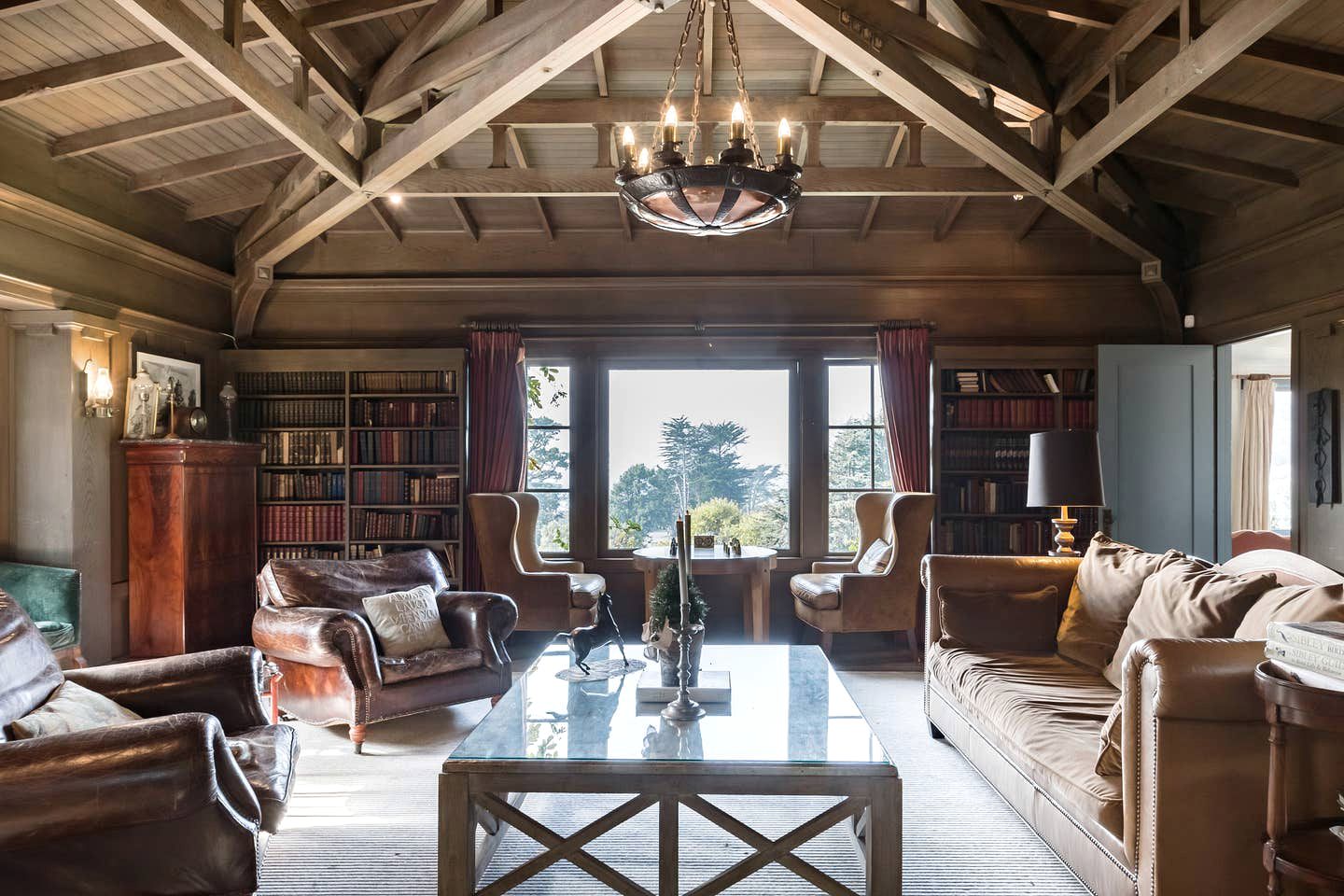 Amazing Villa Close to Stunning Hiking Trails in Stinson Beach, California