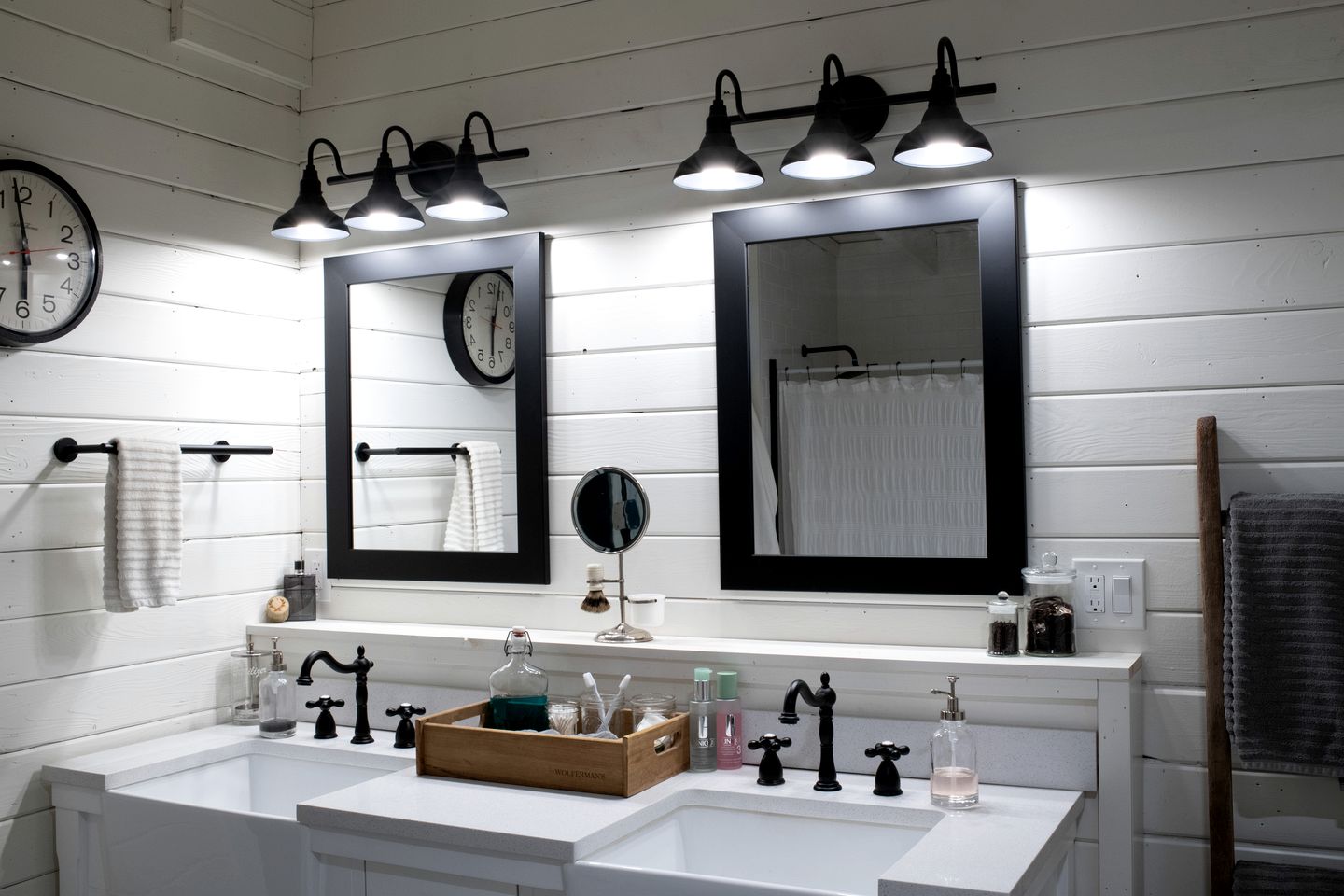 Spacious Restored Girl Scout Lodge with Modern Interior, the Perfect Base for a Family Adventure in Troy, Wisconsin