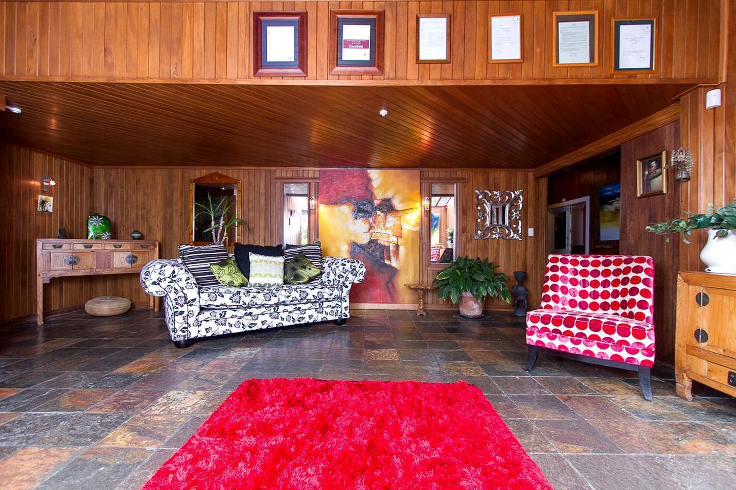 Two-Bedroom Rental Perfect for a Family Getaway near Miramar in New Zealand