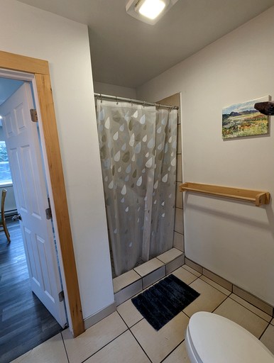 Vacation Rentals (Canada, --, --)