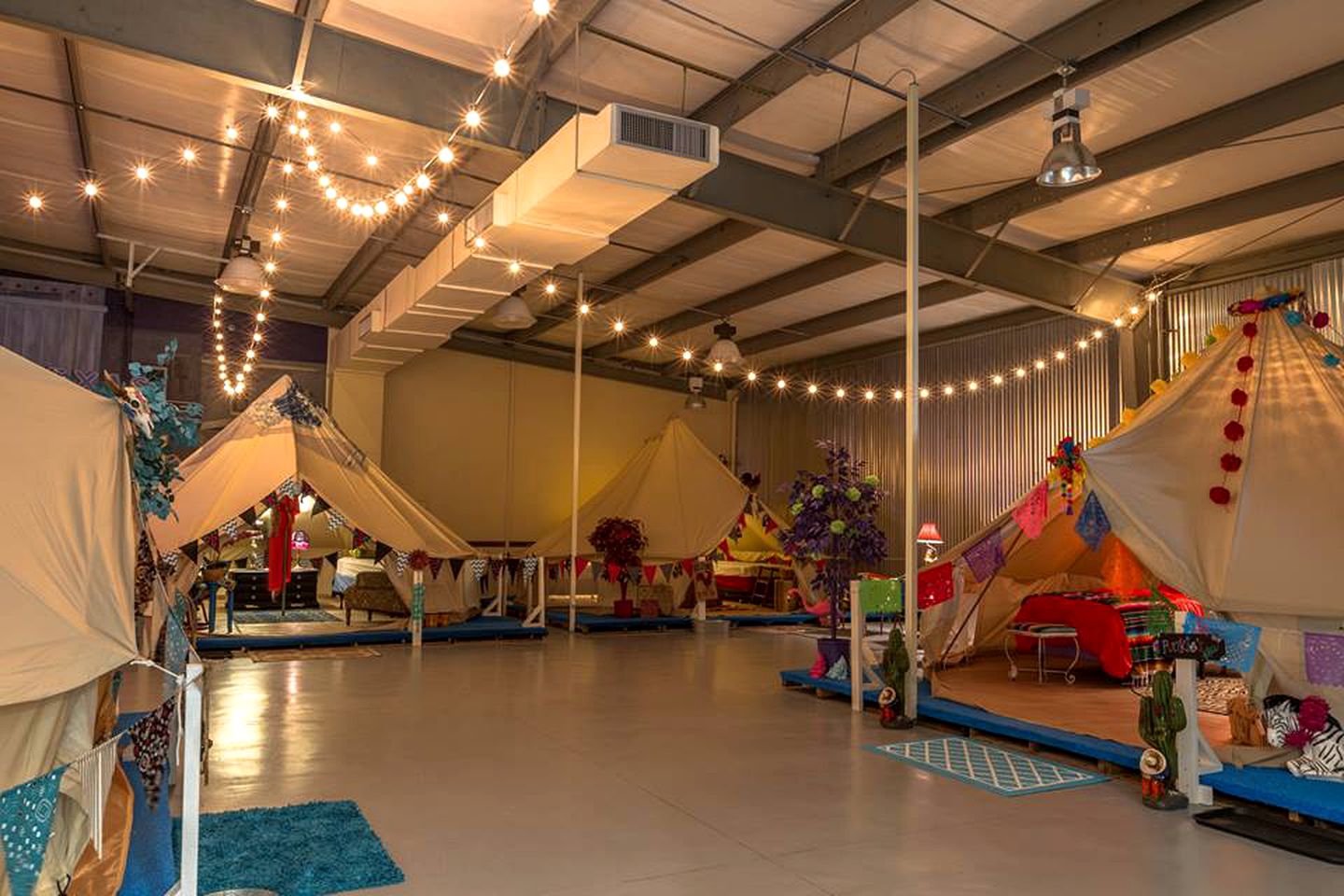 Wild West-Themed Bell Tent for a Romantic Getaway near Chappell Hill, Texas