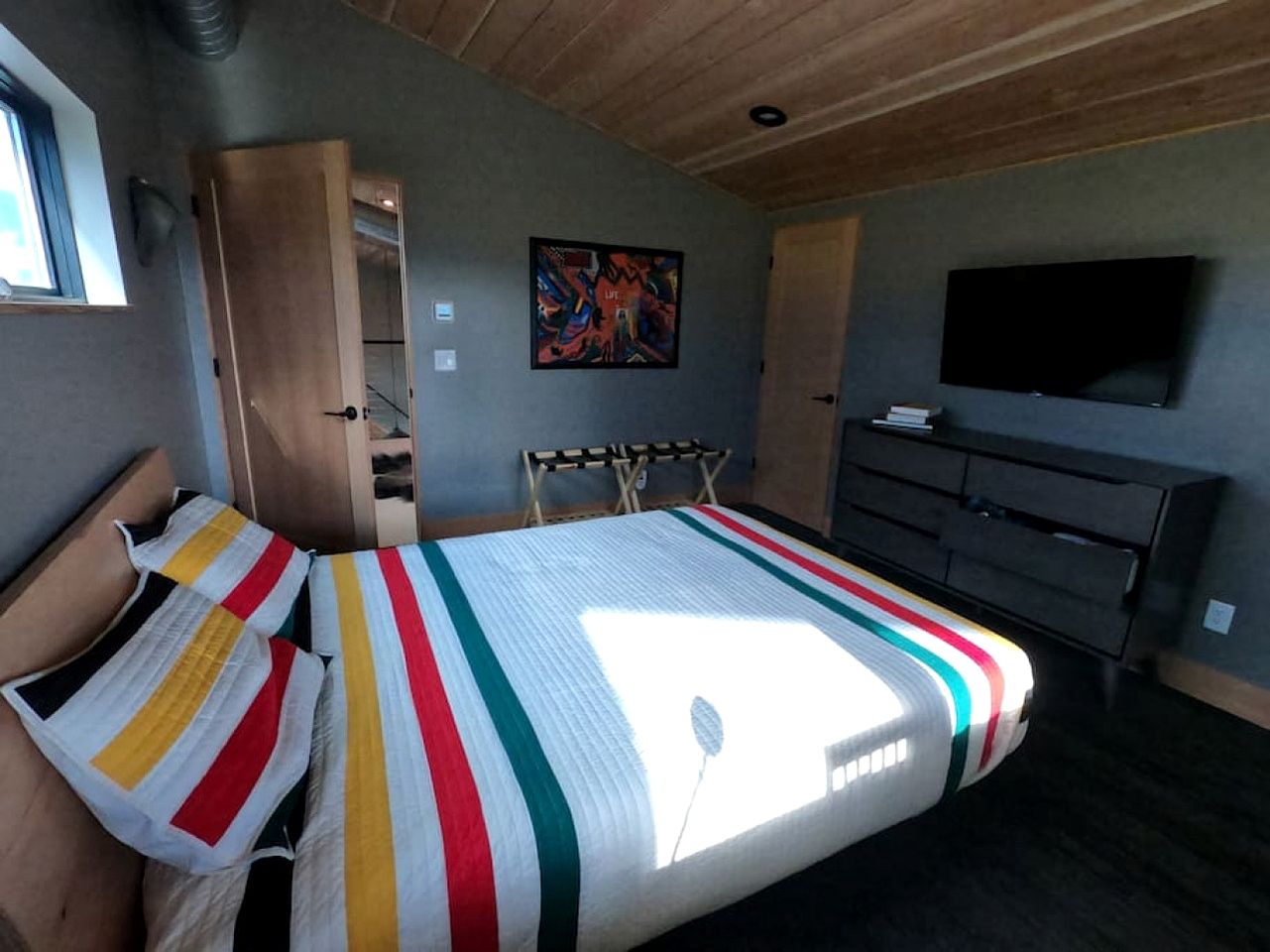 Gorgeous Vacation Rental Placed in a Secluded Area and Fire Pit Provided Near Livingston, Montana