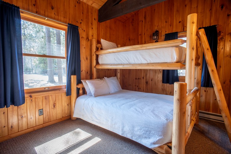 Cabins (United States of America, Babbitt, Minnesota)