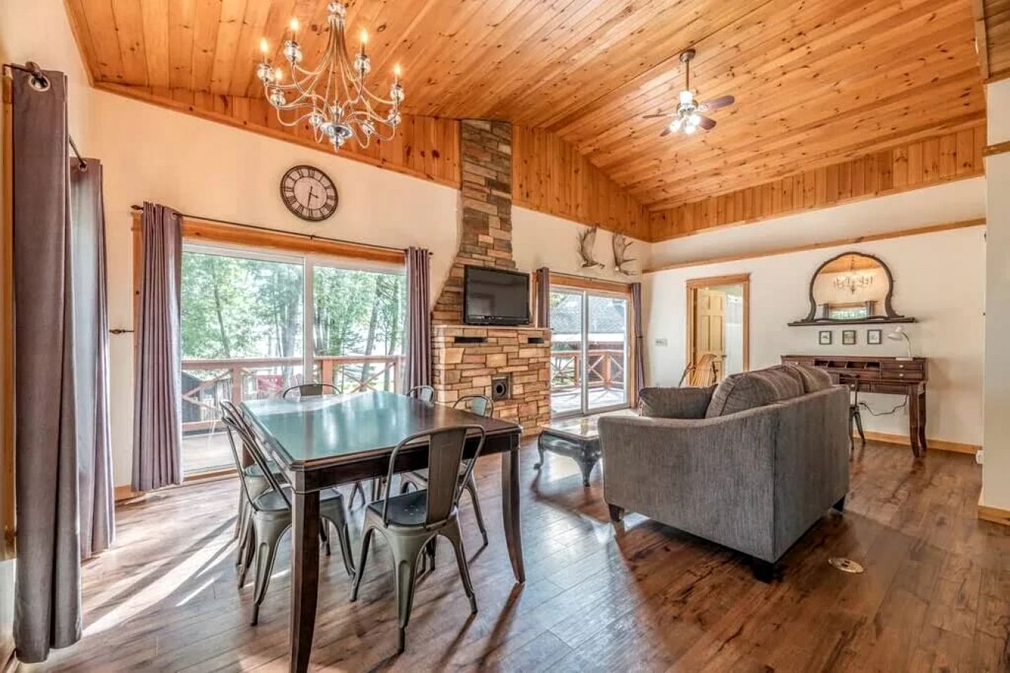 Spacious Maine Lakefront Home with Bunk Beds, Firepit & Beach Access in Burnham