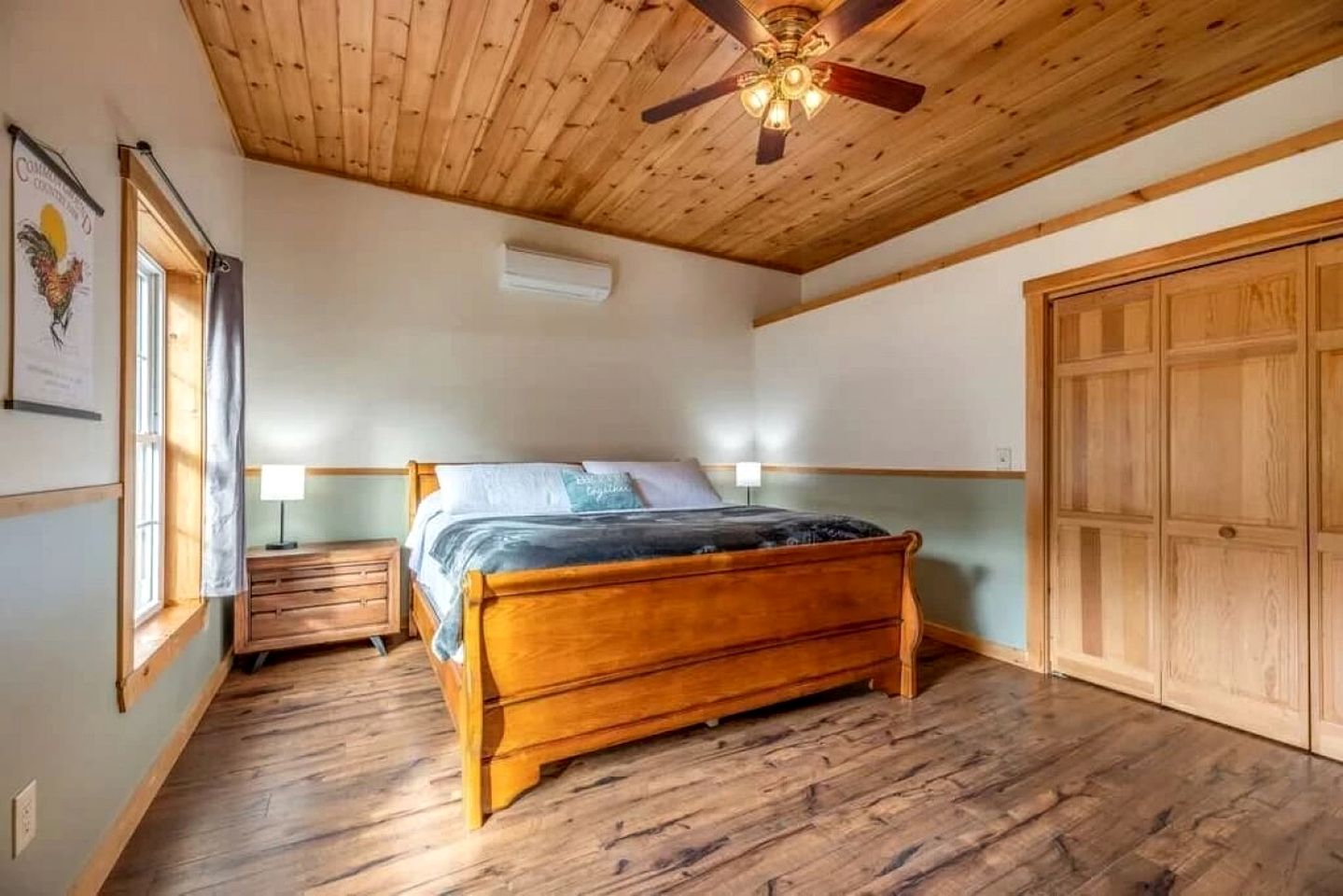 Spacious Maine Lakefront Home with Bunk Beds, Firepit & Beach Access in Burnham