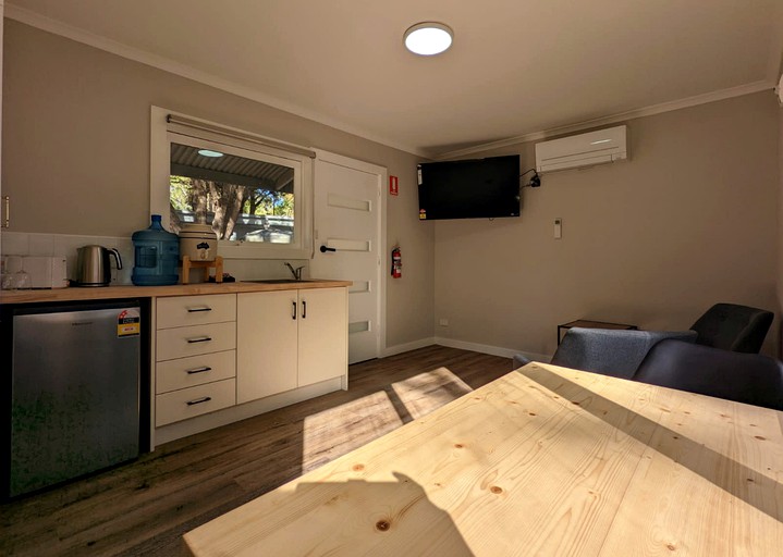 Vacation Rentals (Australia, Dadswells Bridge, --)