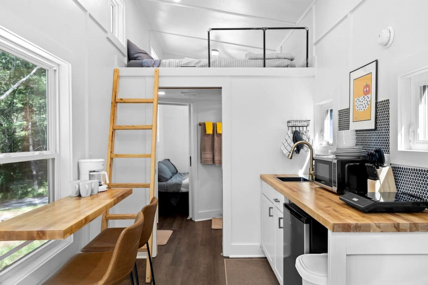Impressive Tiny House Surrounded by Trees in Burnsville, North Carolina