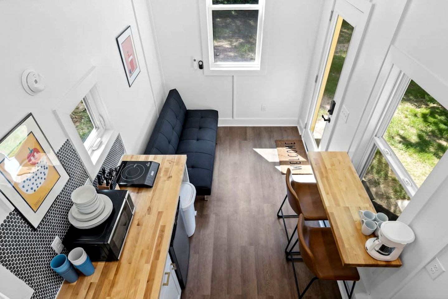 Impressive Tiny House Surrounded by Trees in Burnsville, North Carolina