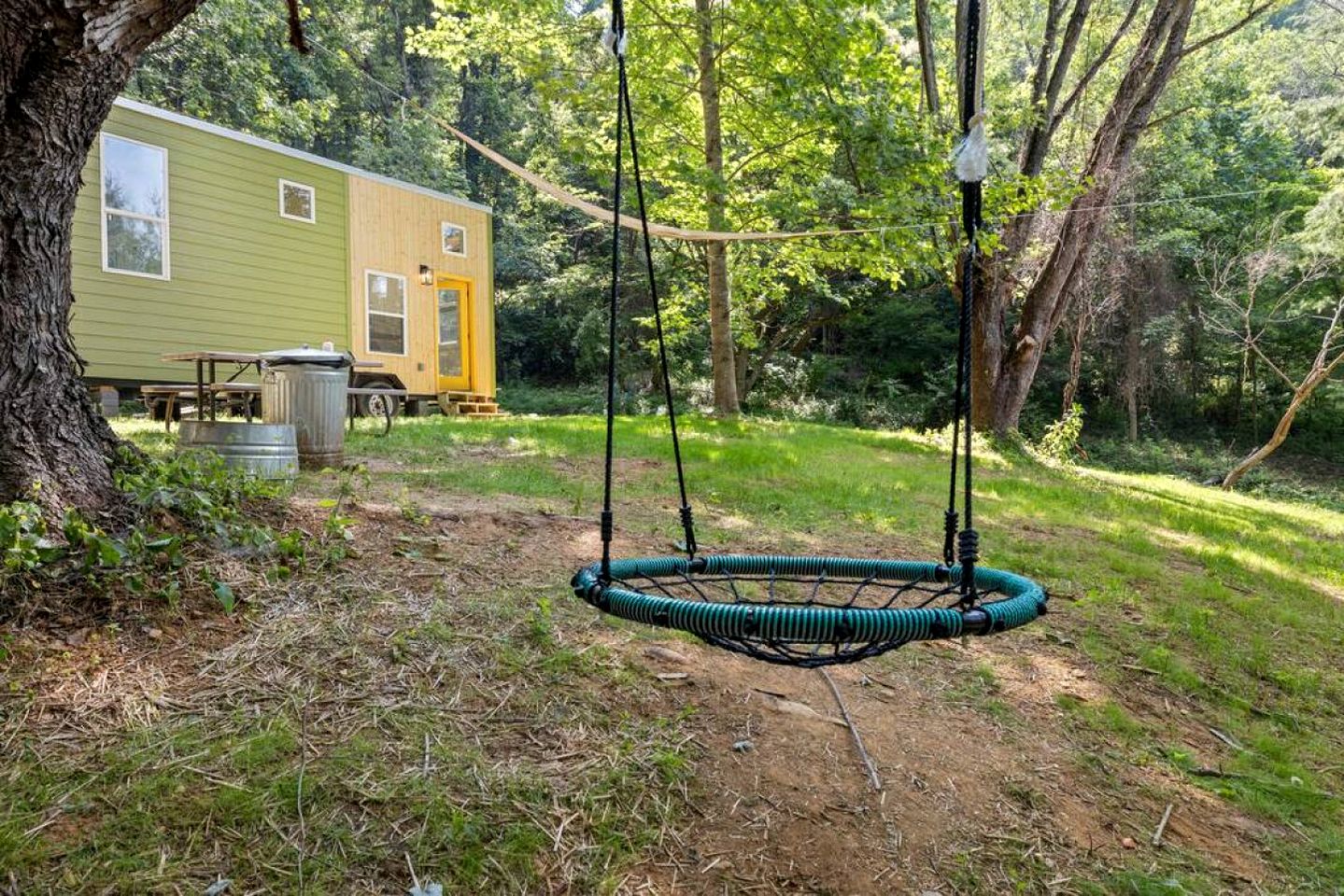 Impressive Tiny House Surrounded by Trees in Burnsville, North Carolina