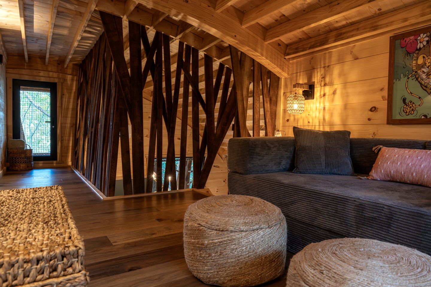 Luxury Nest-Inspired Treehouse with Net Loft & Hot Tub Near Highlands, NC