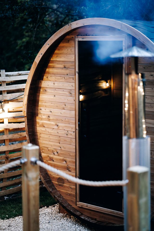 Unique Shepherd’s Hut Escape with Private Spa & Firepit Nights in Binsted, United Kingdom