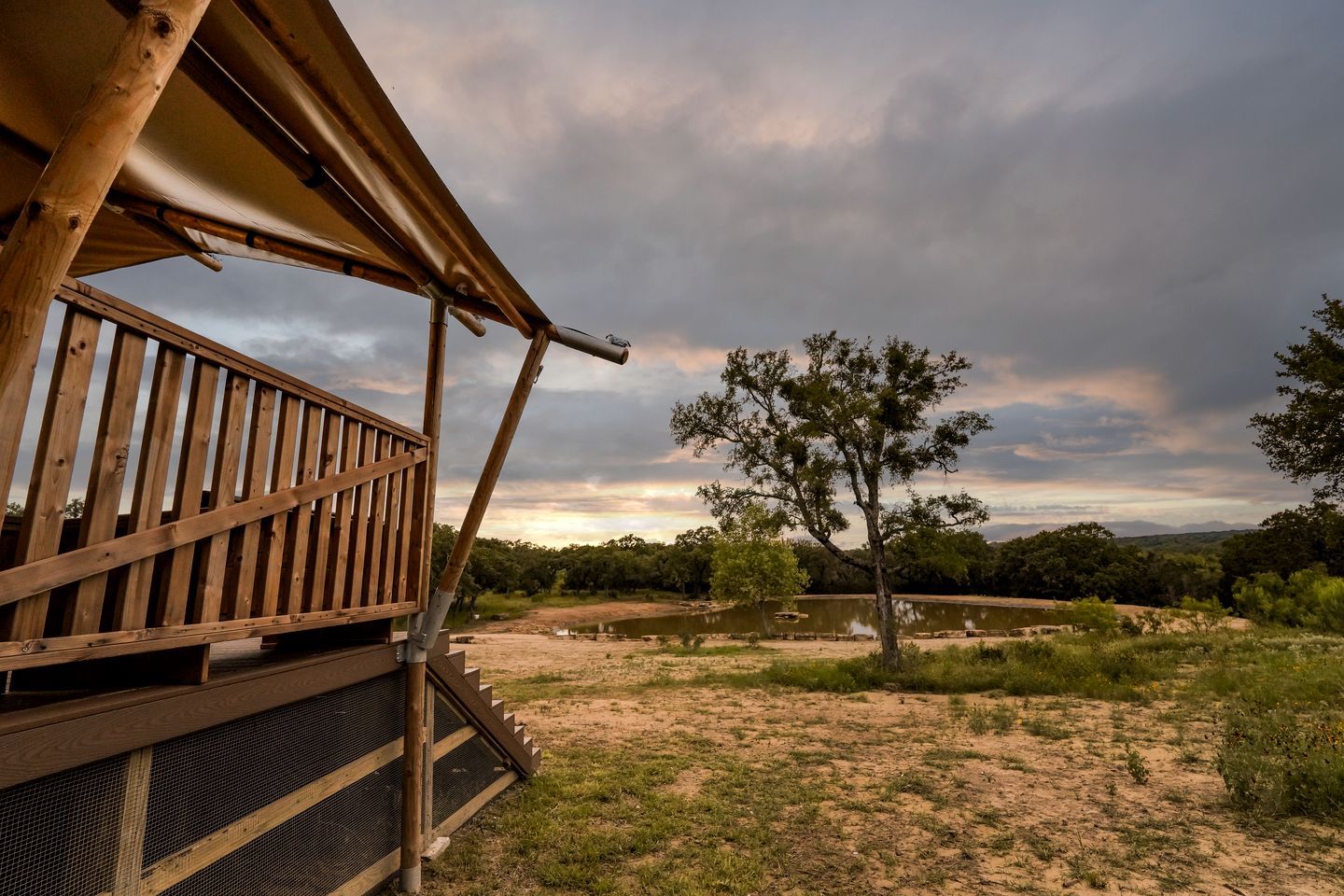 Stunning Safari Tent with Great Sights in San Saba, Texas
