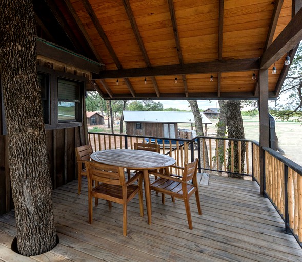Tree Houses (United States of America, Elm Mott, Texas)